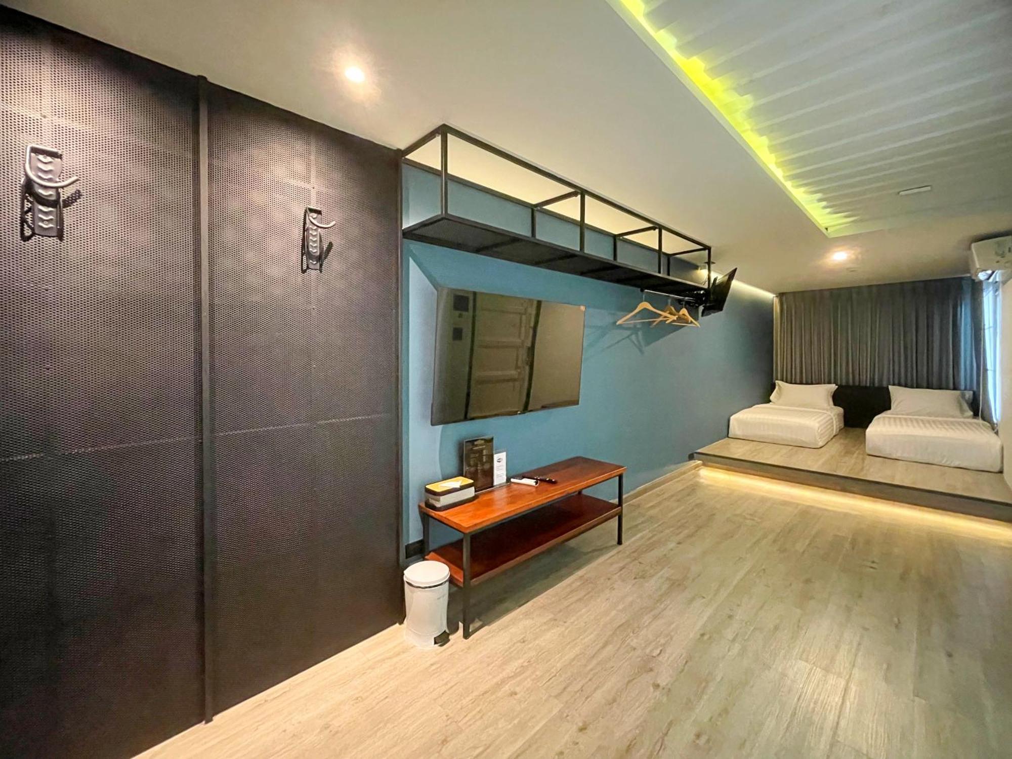 Nights In A Box Hotel Ban Muang  Room photo